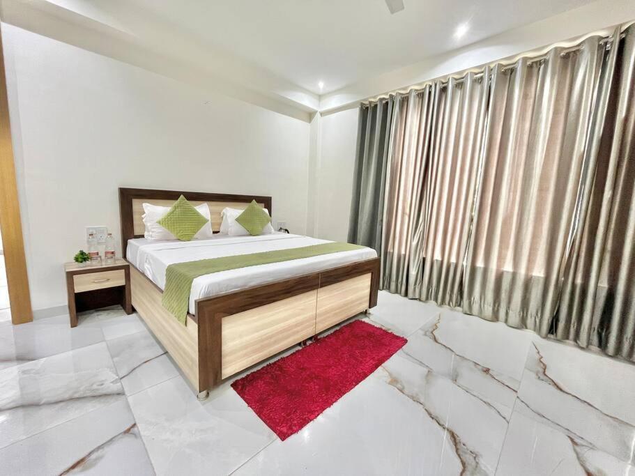 Host Jatin Kasauli Crest 7O1827O7O3 Apartment Bagian luar foto